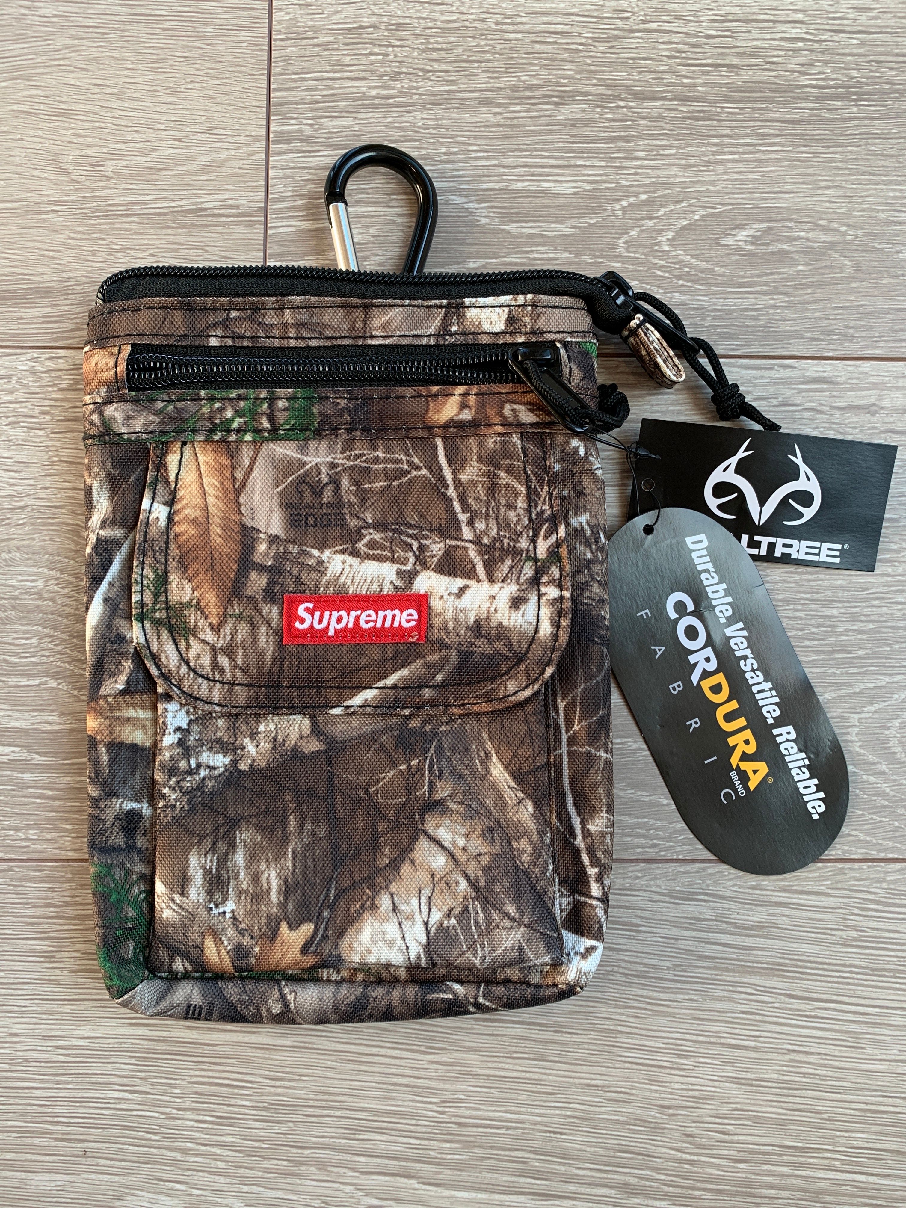 Supreme 19FWリアルツリーカモ ボディバッグ ショルダーバッグ Supreme（シュプリーム） 19AW Supreme Waist Bag Real Tree Camo
