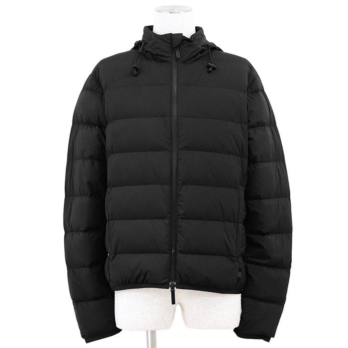 GUCCI グッチ ダウンジャケット サイズ 50 メンズ ストレッチナイロン フード収納可能 ロゴ ドローコード アウター ブラック 黒 イタリア製