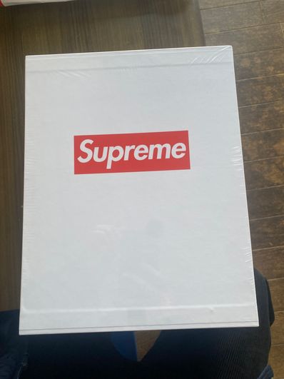 Supreme 30 Years T-Shirts 1994-2024 Book (3-Volumes) "White"
