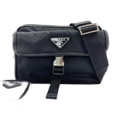 プラダ PRADA トライアングルロゴ ショルダーバッグ ナイロン【中古】