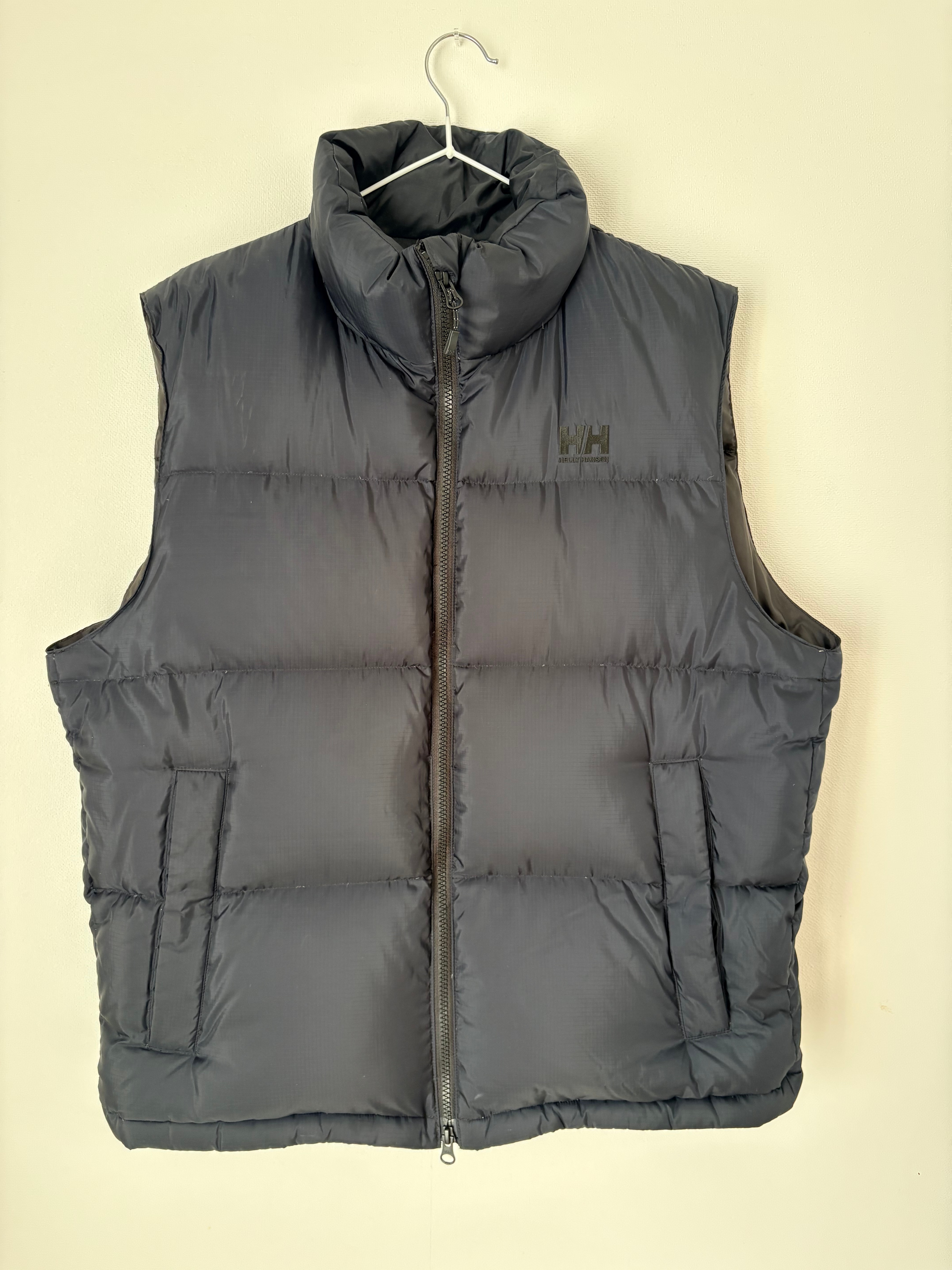 HELLY HANSEN ダウンベスト