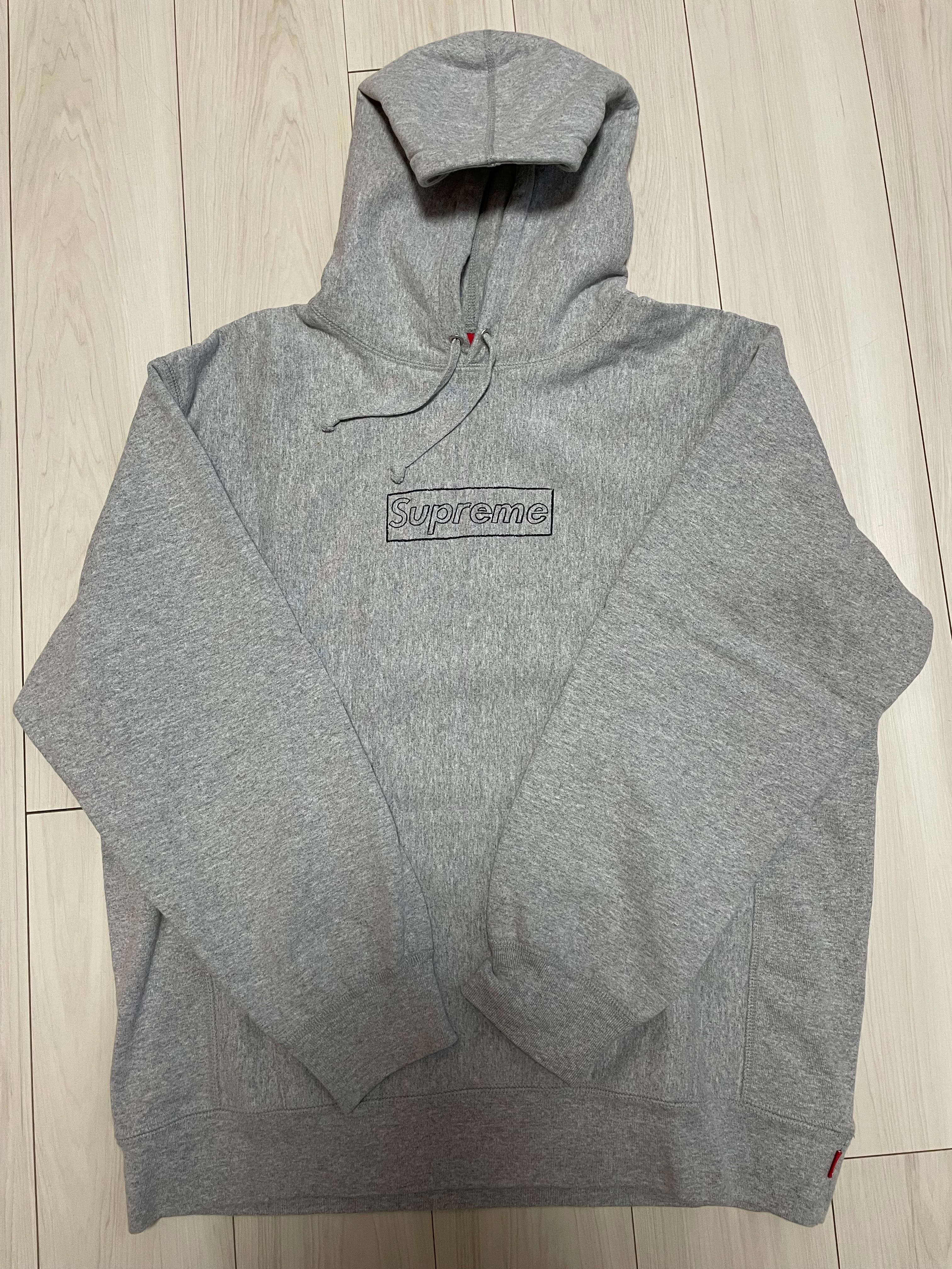Supreme KAWS Chalk Logo Hooded Sweatshirt "Grey"(2021)