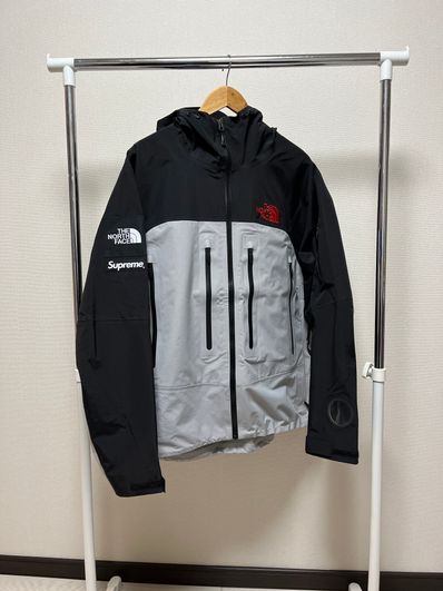 Supreme x The North Face Taped Seam Shell Jacket "Grey"