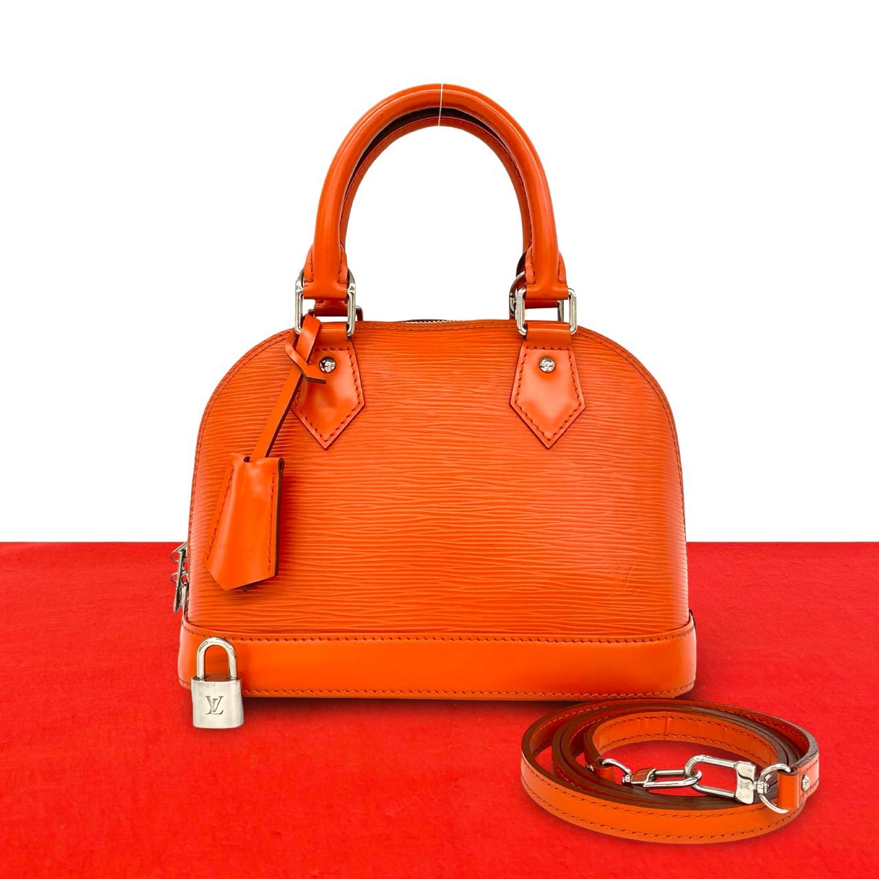 LOUIS VUITTON ルイヴィトン アルマ BB エピ レザー ショルダーバッグ ピモン オレンジ
35429