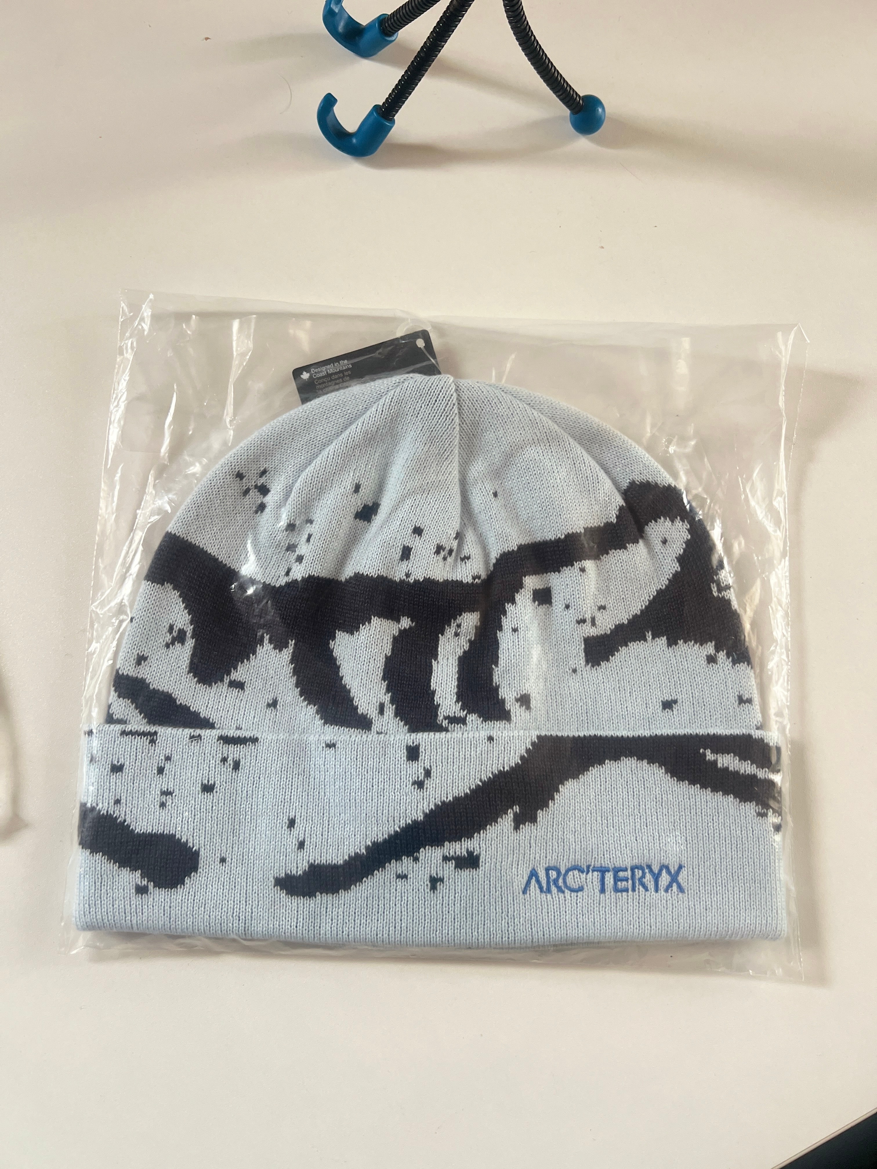 ARC'TERYX Bird Head Toque "Orca"