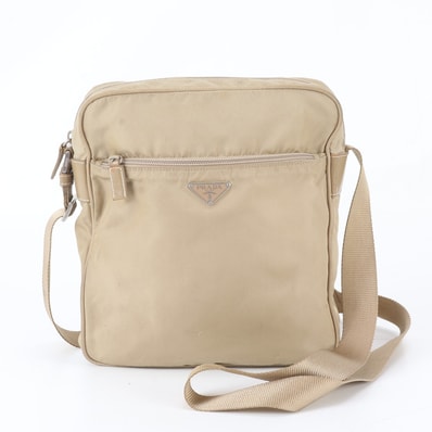 ■美品 プラダ テスート ナイロントライアングルロゴショルダーバッグ