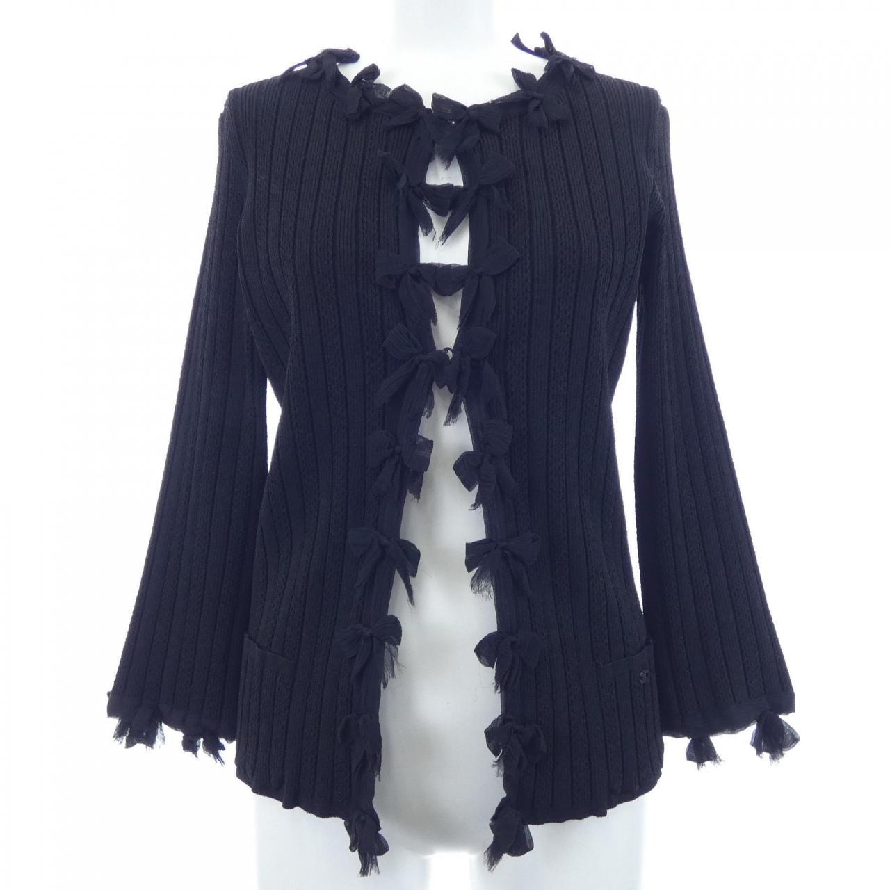 【ヴィンテージ】シャネル CHANEL P28035K00037 06P カーディガン