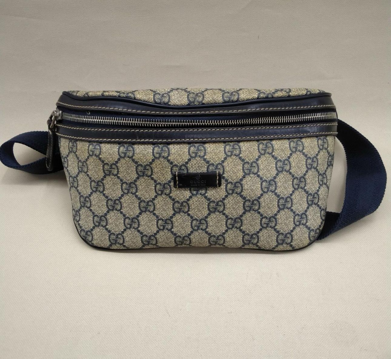 GUCCI GG Supreme Belt Bag "Brown"