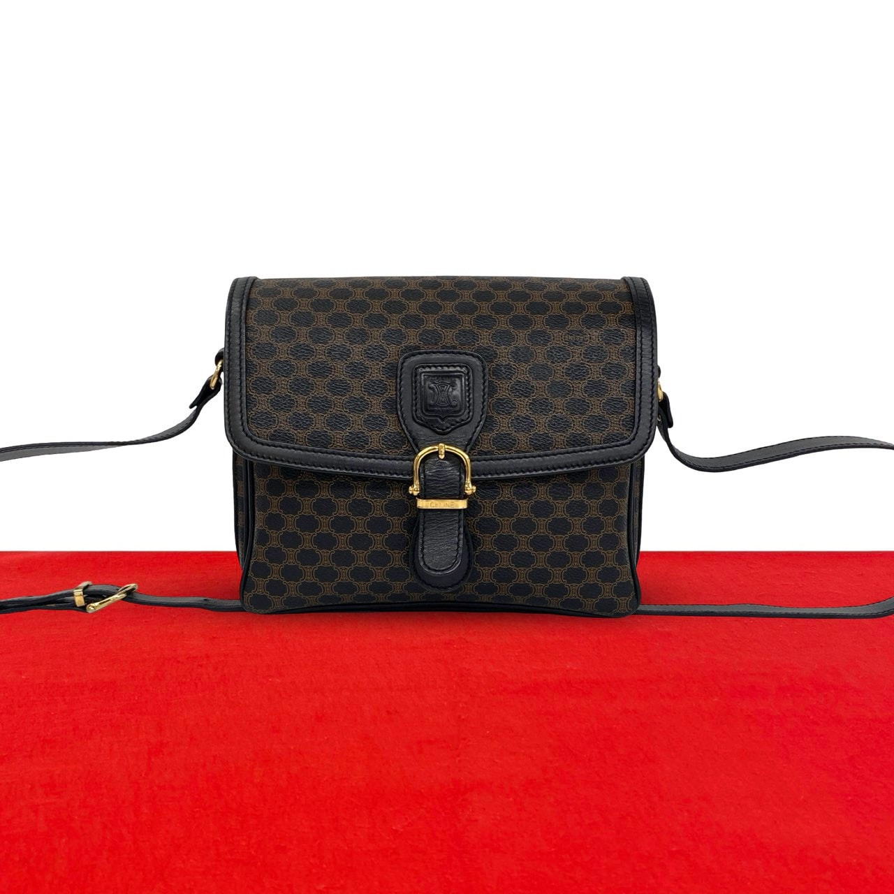 CELINE セリーヌ マカダム ブラゾン 柄 トリオンフ レザー PVC ショルダーバッグ ブラック
 33202