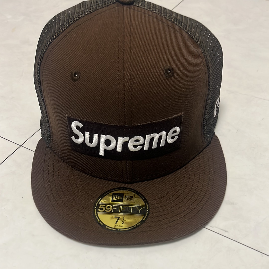 Supreme Box Logo Mesh Back New Era "Brown" (22SS)