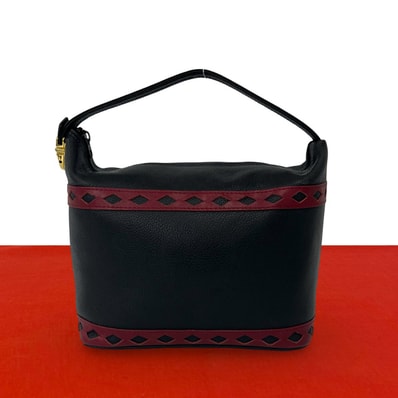 YVES SAINT LAURENT イヴ・サンローラン YSL ロゴ 金具 カットアウト レザー ハンドバッグ ブラック
05573