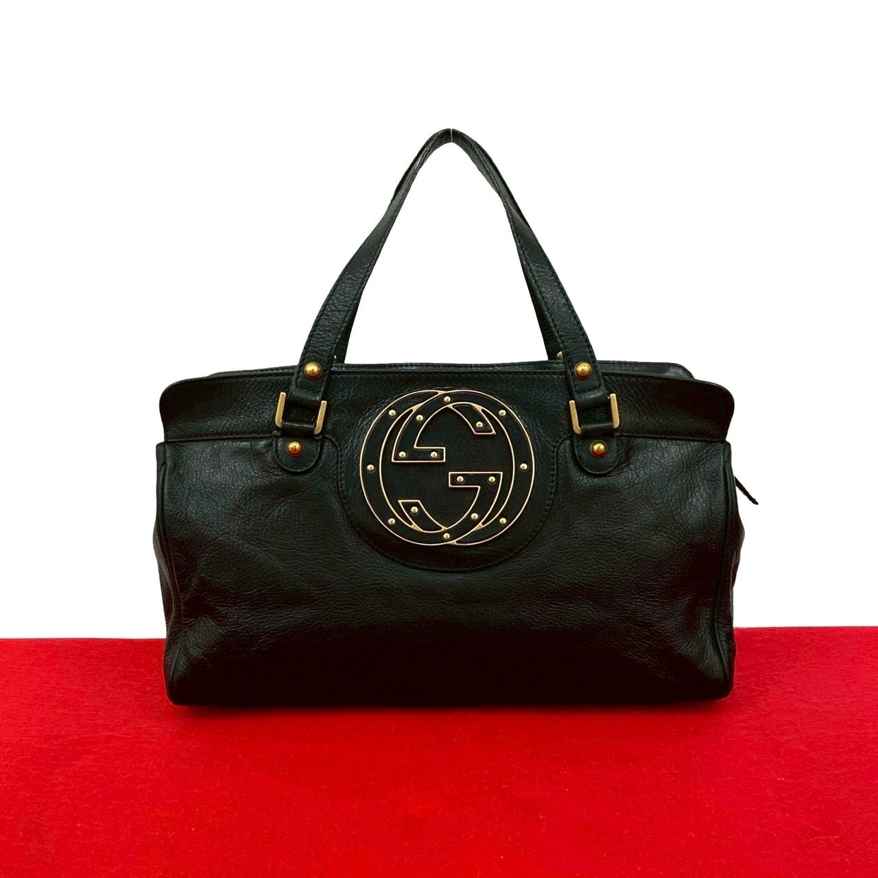 GUCCI グッチ インターロッキング G スタッズ レザー ハンドバッグ ブラック
33940