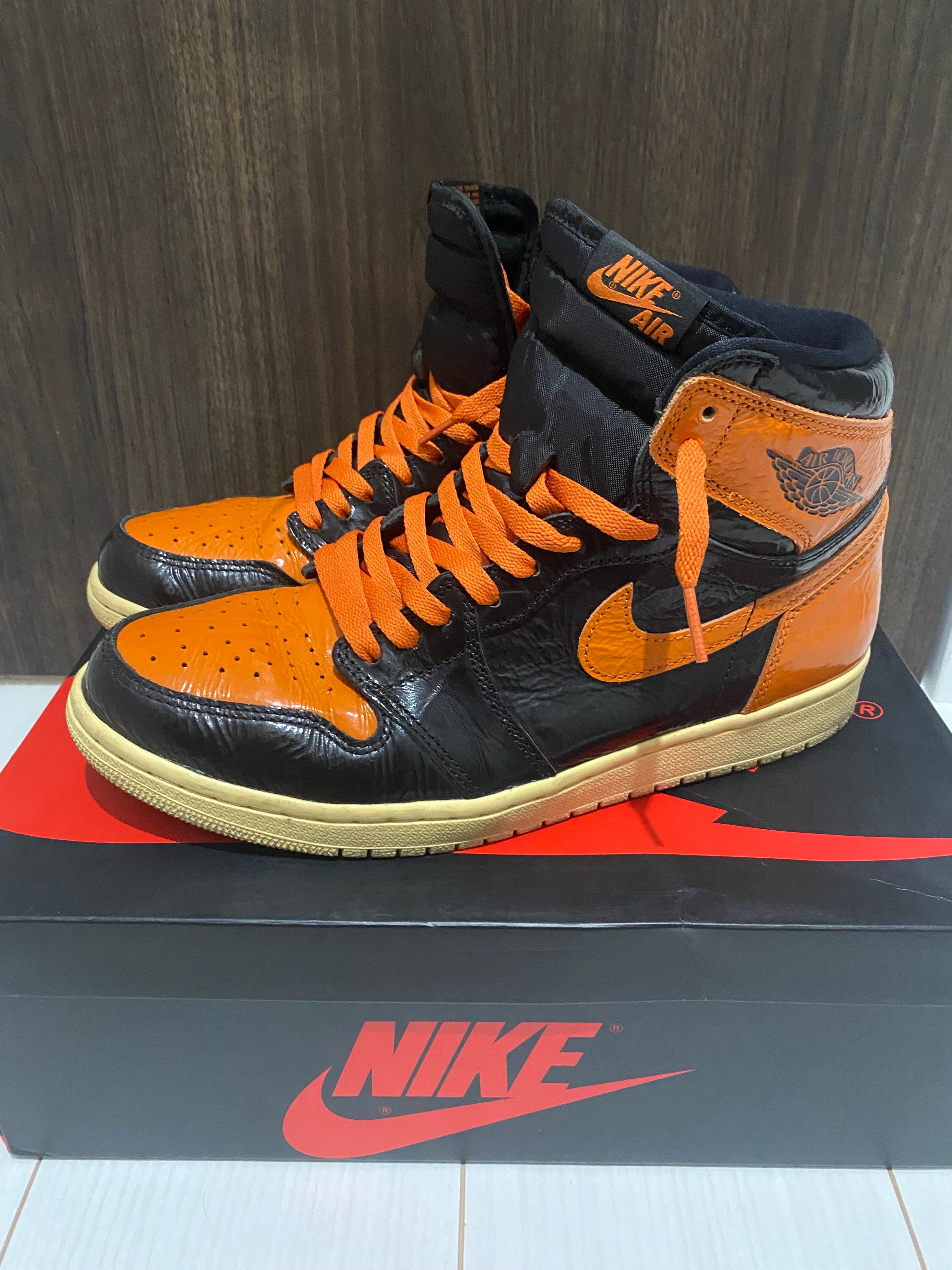 Nike Air Jordan 1 High "Shattered Backboard 3.0"