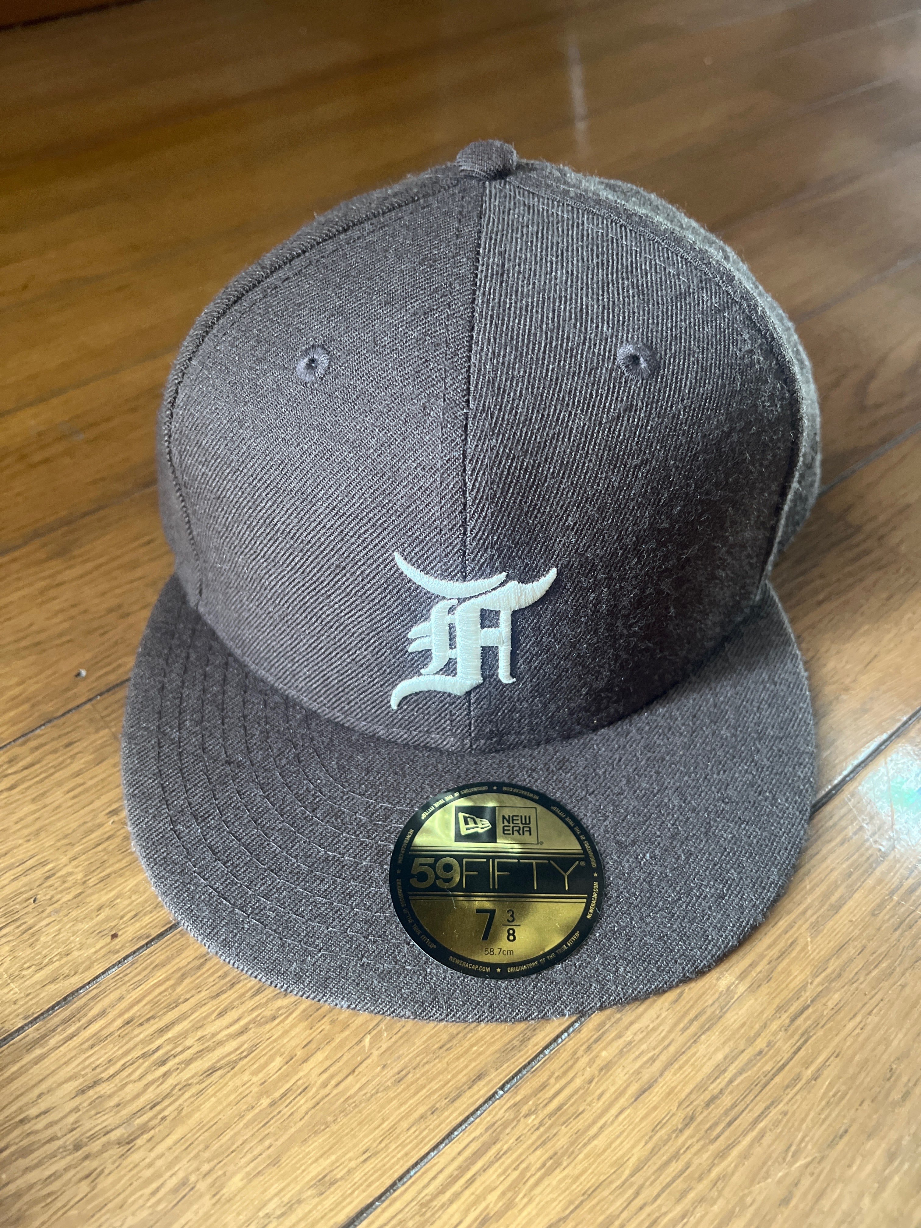 FEAR OF GOD ESSENTIALS New Era Fitted Cap "Brown"