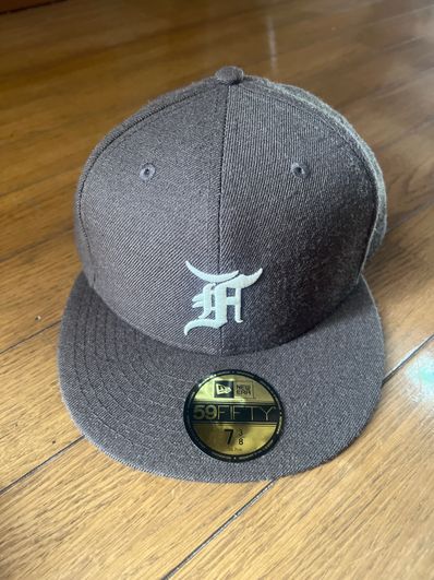 FEAR OF GOD ESSENTIALS New Era Fitted Cap "Brown"