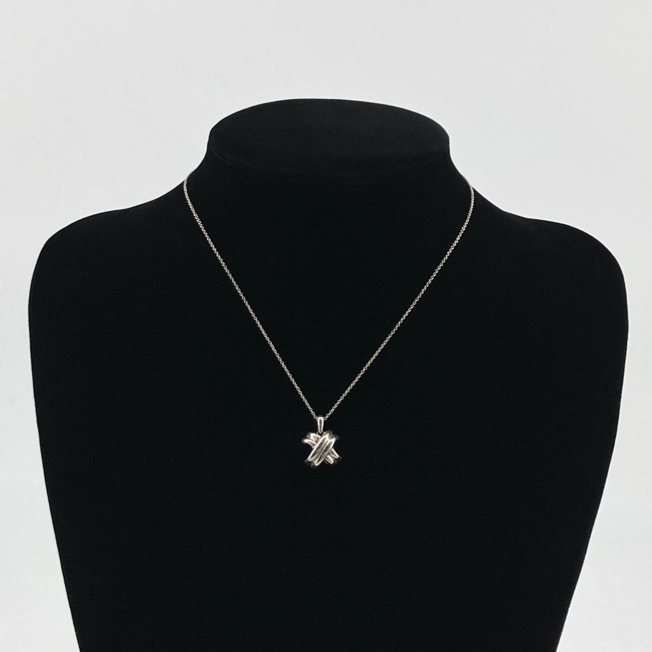TIFFANY&Co.(ティファニー) シグネチャークロス Ag925 ネックレス 3.83g シルバー