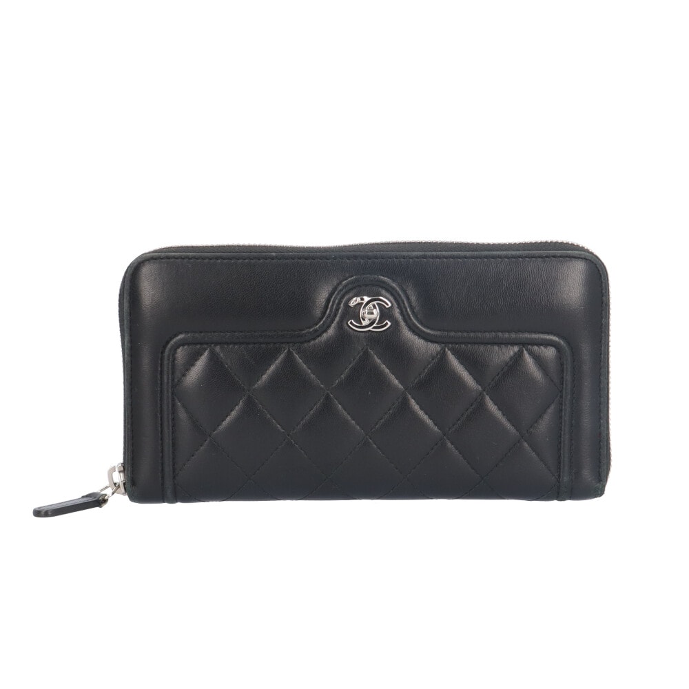 シャネル マトラッセ 長財布 ラムスキン レディース CHANEL  中古