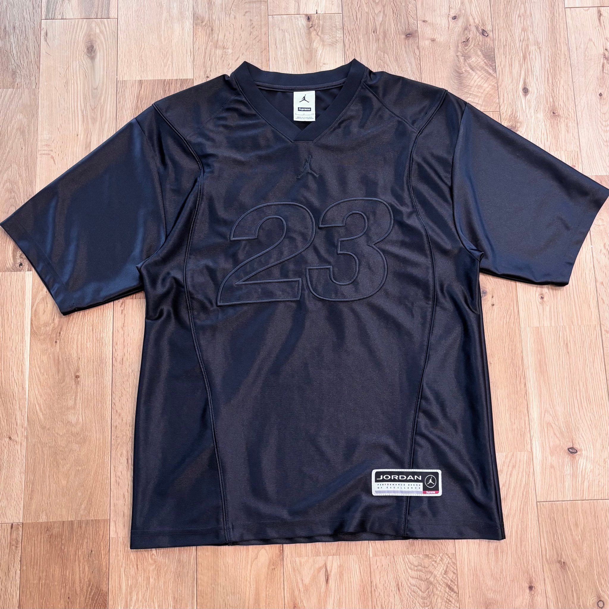 Supreme x Jordan Warm Up Jersey "Black"