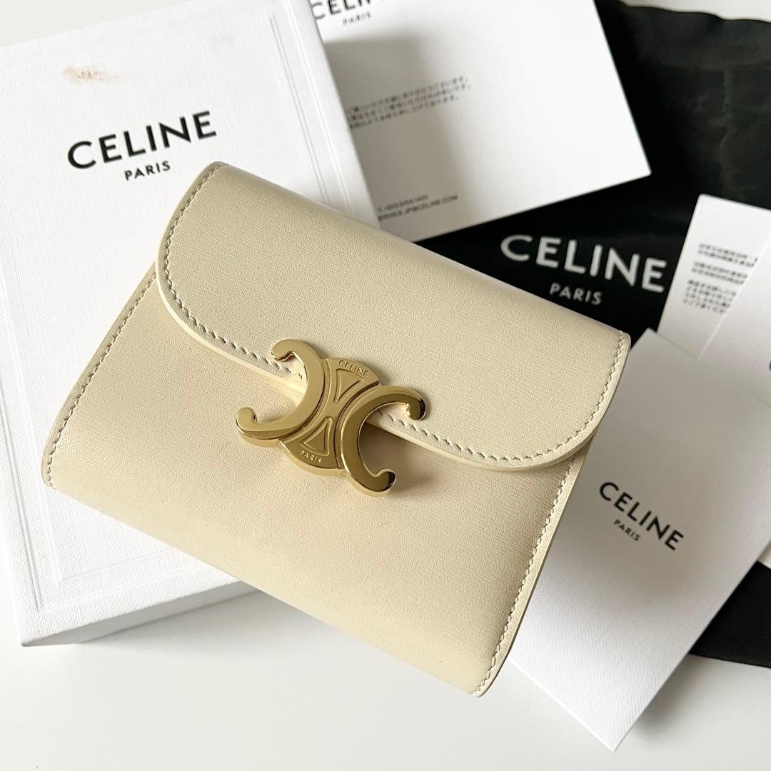 セリーヌ 三つ折り財布 レディース