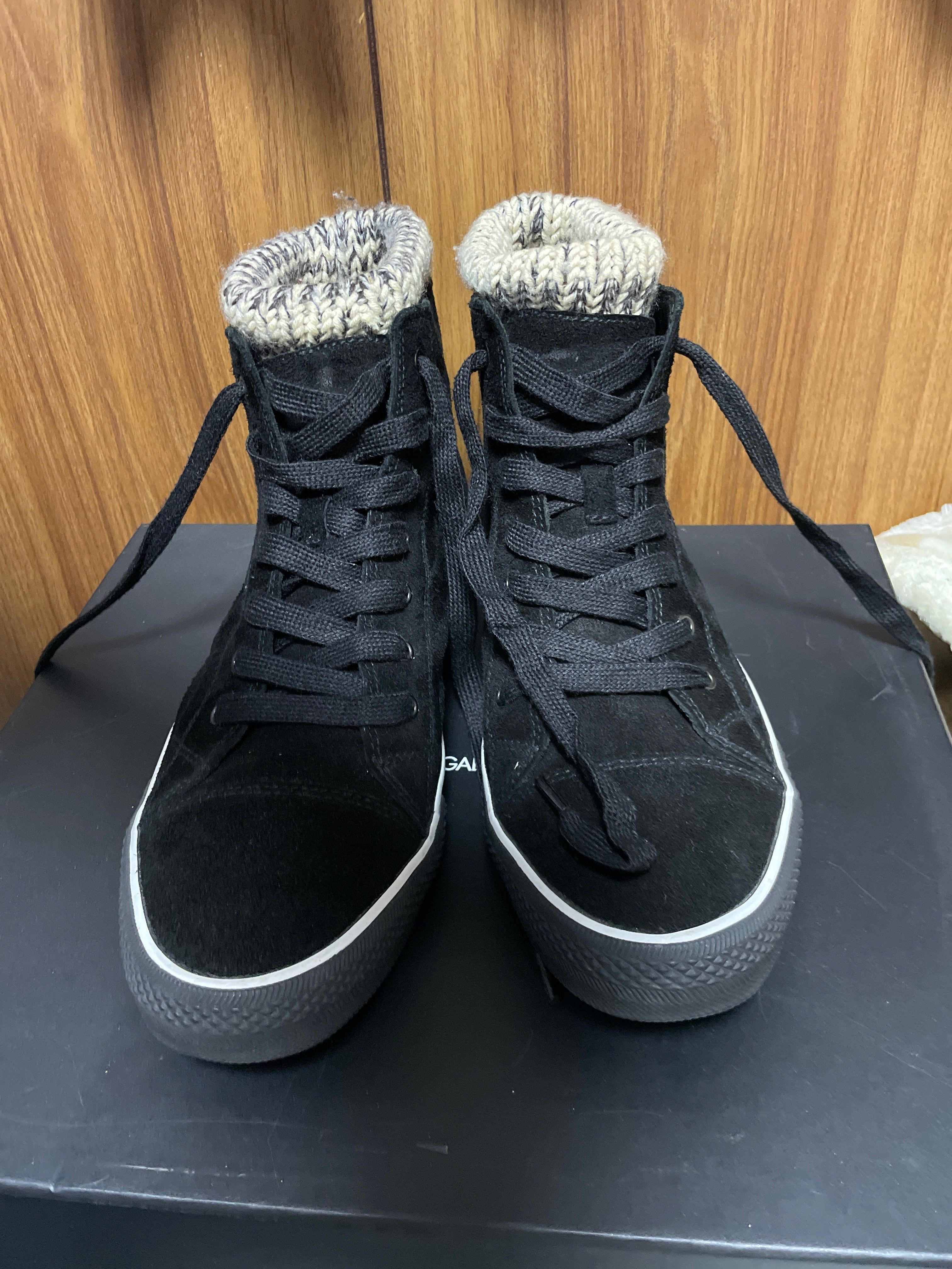 ドルチェ&ガッバーナ、レザースニーカー