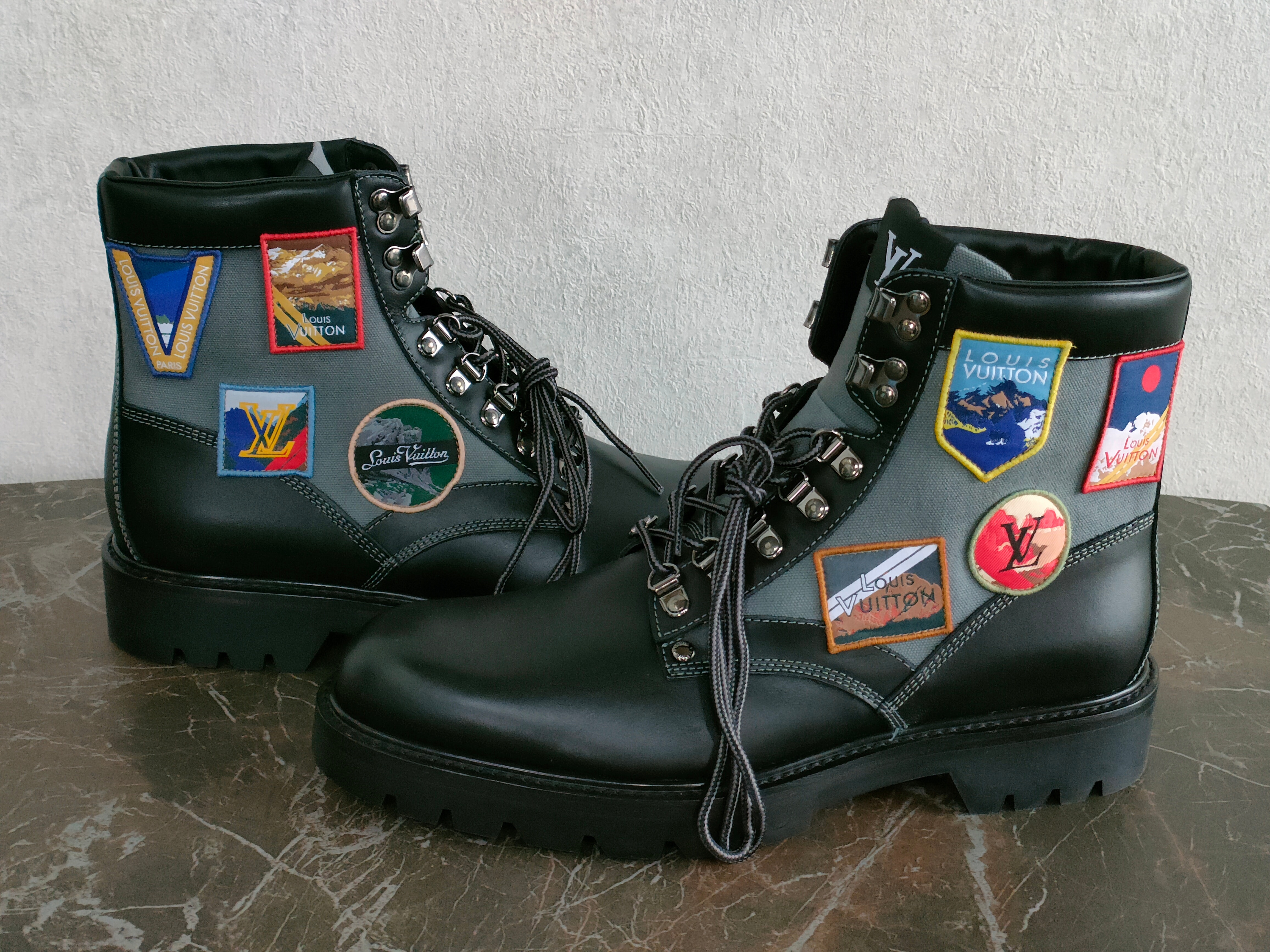 【新品・未使用品】オーベルカンフライン ワッペン レザーブーツ 