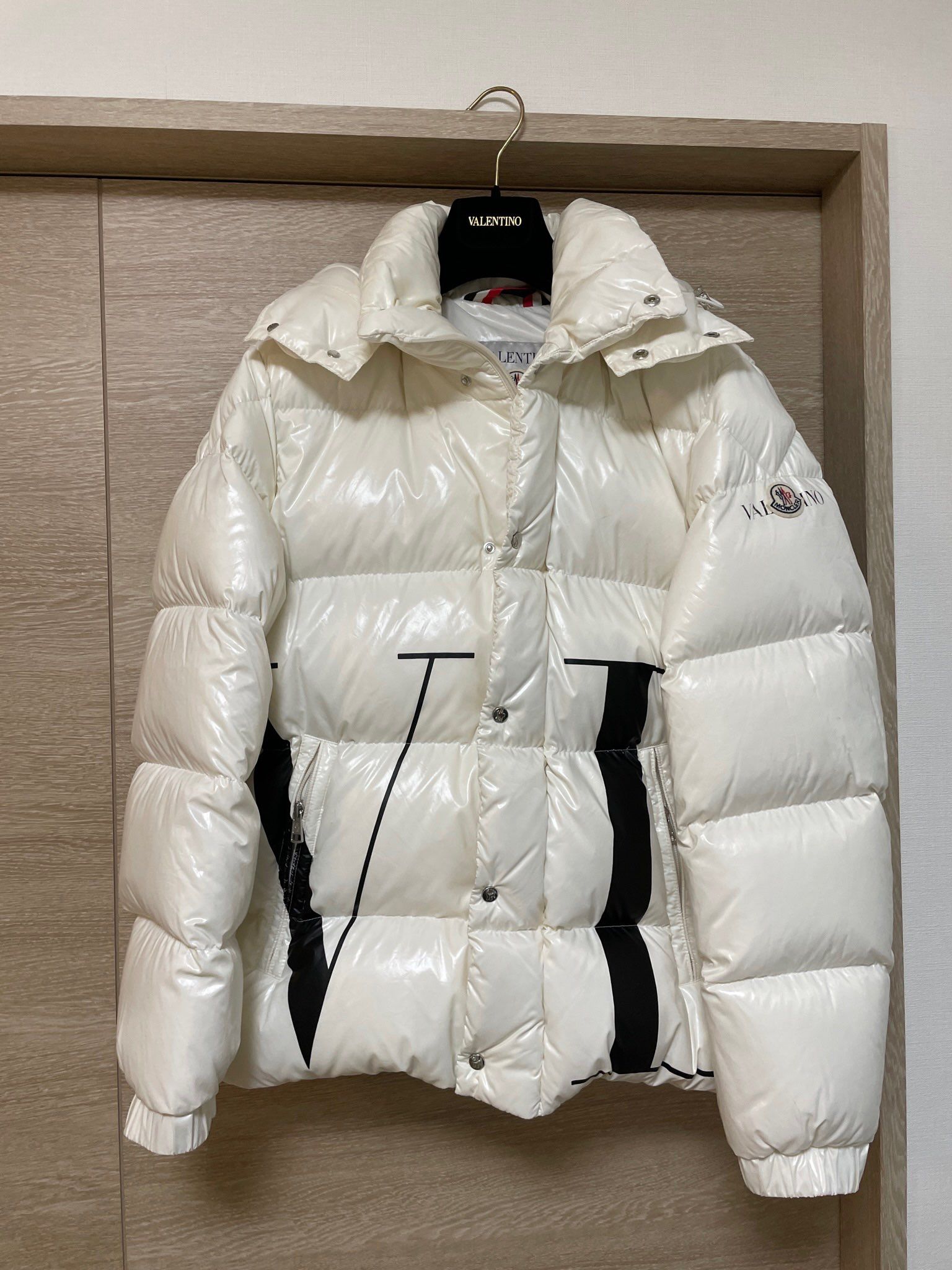 ヴァレンティノ×MONCLER