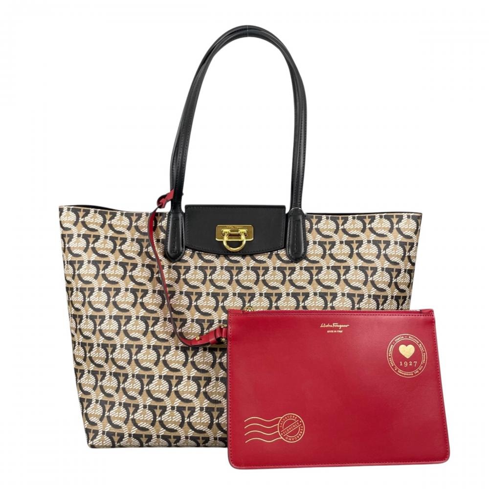 Salvatore Ferragamo サルヴァトーレフェラガモ トートバッグ ガンチーニ 肩掛け GU211012 PVCコーティングキャンバス  レザー   ブラック 黒 ブラウン 茶 ゴールド金具 レディース 美品【中古品】
