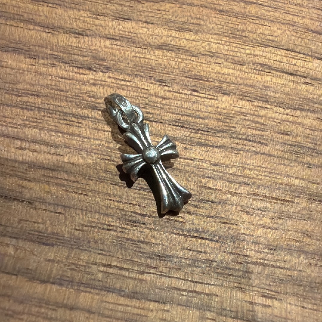 Chrome Hearts Cross Baby Fat Charm "Silver"