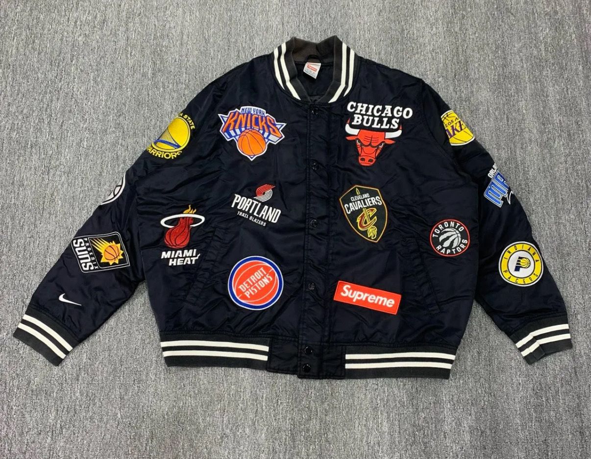 Supreme / Nike®/NBA Teams Warm-Up Jacket "Black"