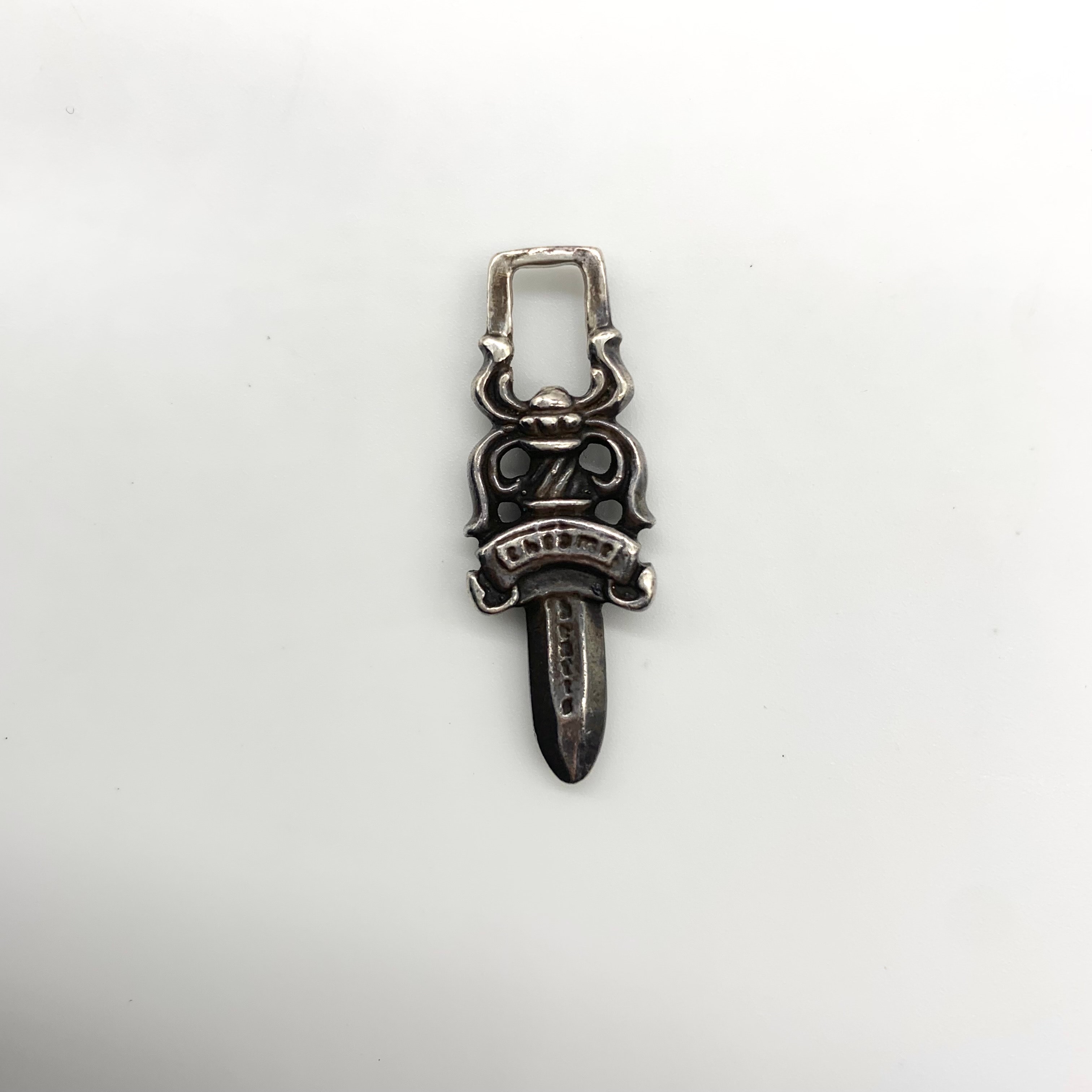 Chrome Hearts #5 Dagger Charm Zip 1 "Silver"