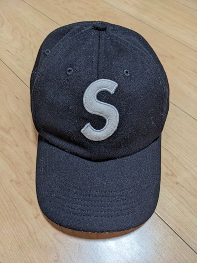 Supreme Wool S Logo 6-Panel "Black"