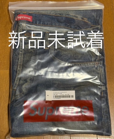 Supreme Distressed Loose Fit Selvedge Jean (25FW) "Washed Indigo"
