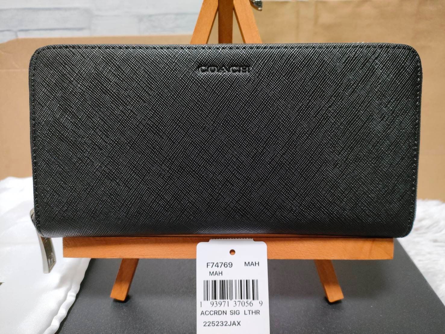 今だけ価格【新品未使用】COACH コーチ長財布ブラック 黒メンズレディース