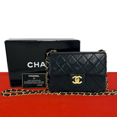 CHANEL シャネル マトラッセ ココマーク ラムスキン ショルダーバッグ ブラック
c47-9
