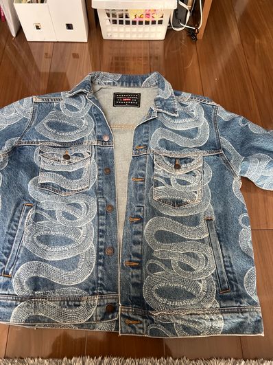 Supreme x HYSTERIC GLAMOUR Snake Denim Trucker Jacket "Blue"