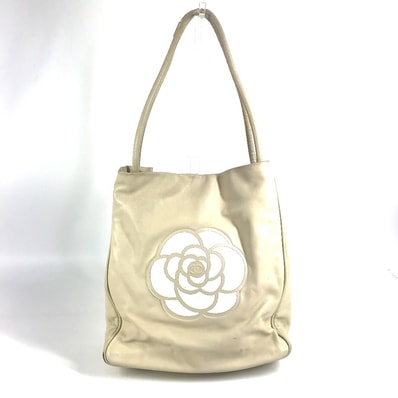 シャネル CHANEL カメリア ロゴ カバン トートバッグ 肩掛け ショルダーバッグ レザー ベージュ