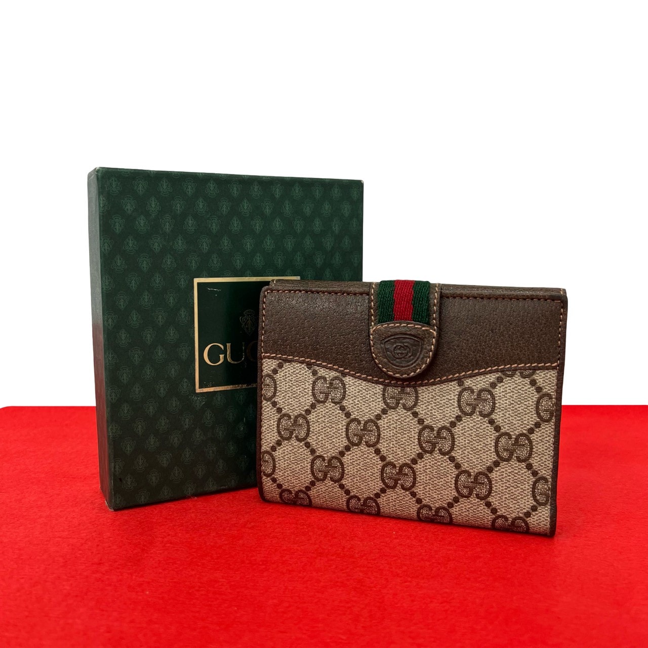 B (目立った傷や汚れなし)】GUCCI グッチ シェリーライン GG ロゴ