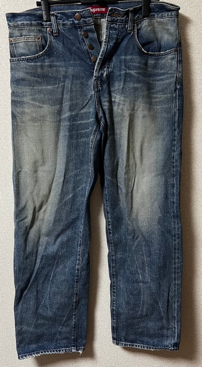 Supreme Distressed Loose Fit Selvedge Jean "Washed Indigo" (24SS)