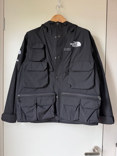 Supreme x The North Face Cargo Jacket "Black"