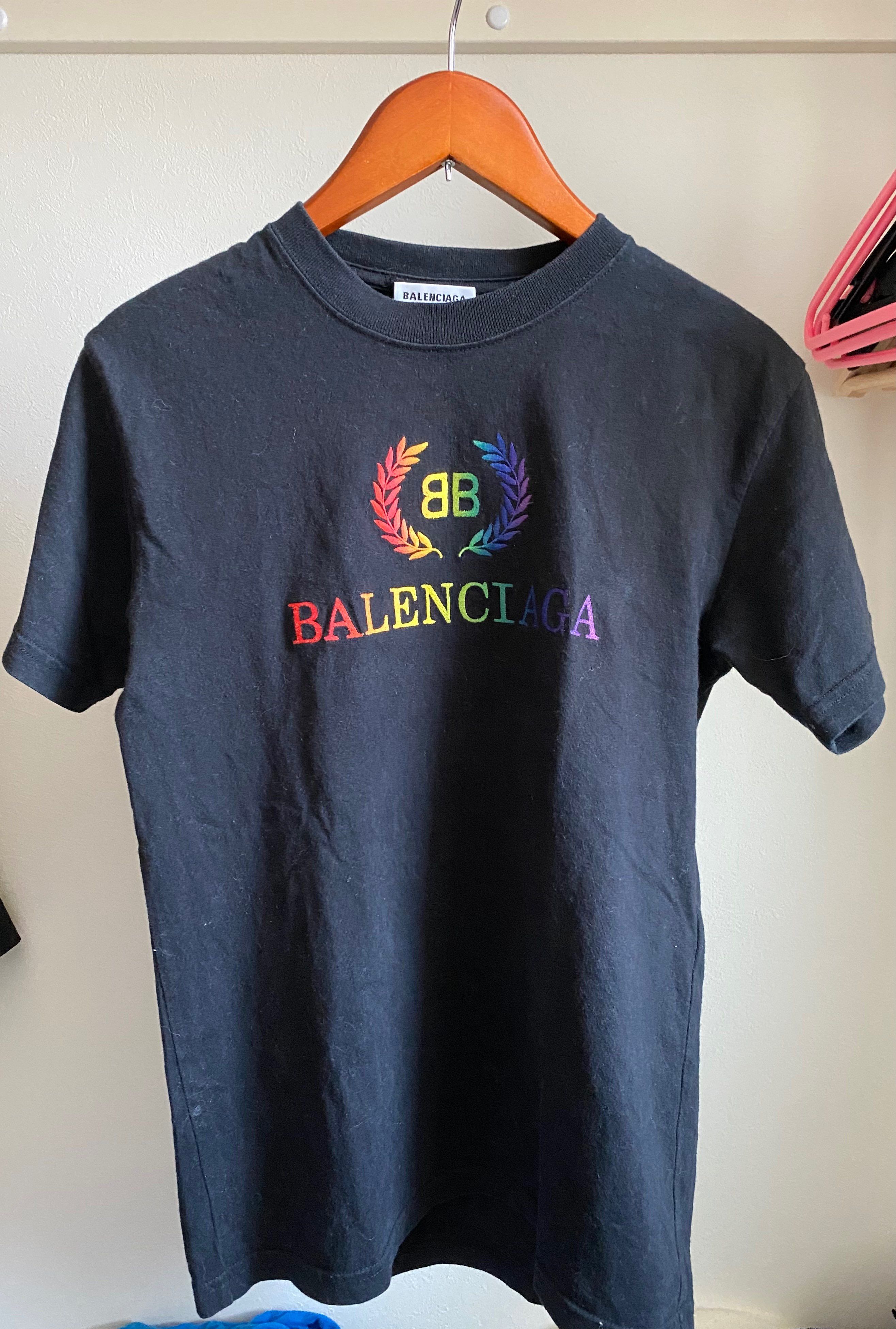 バレンシアガ  レインボー　BB ロゴTシャツ
