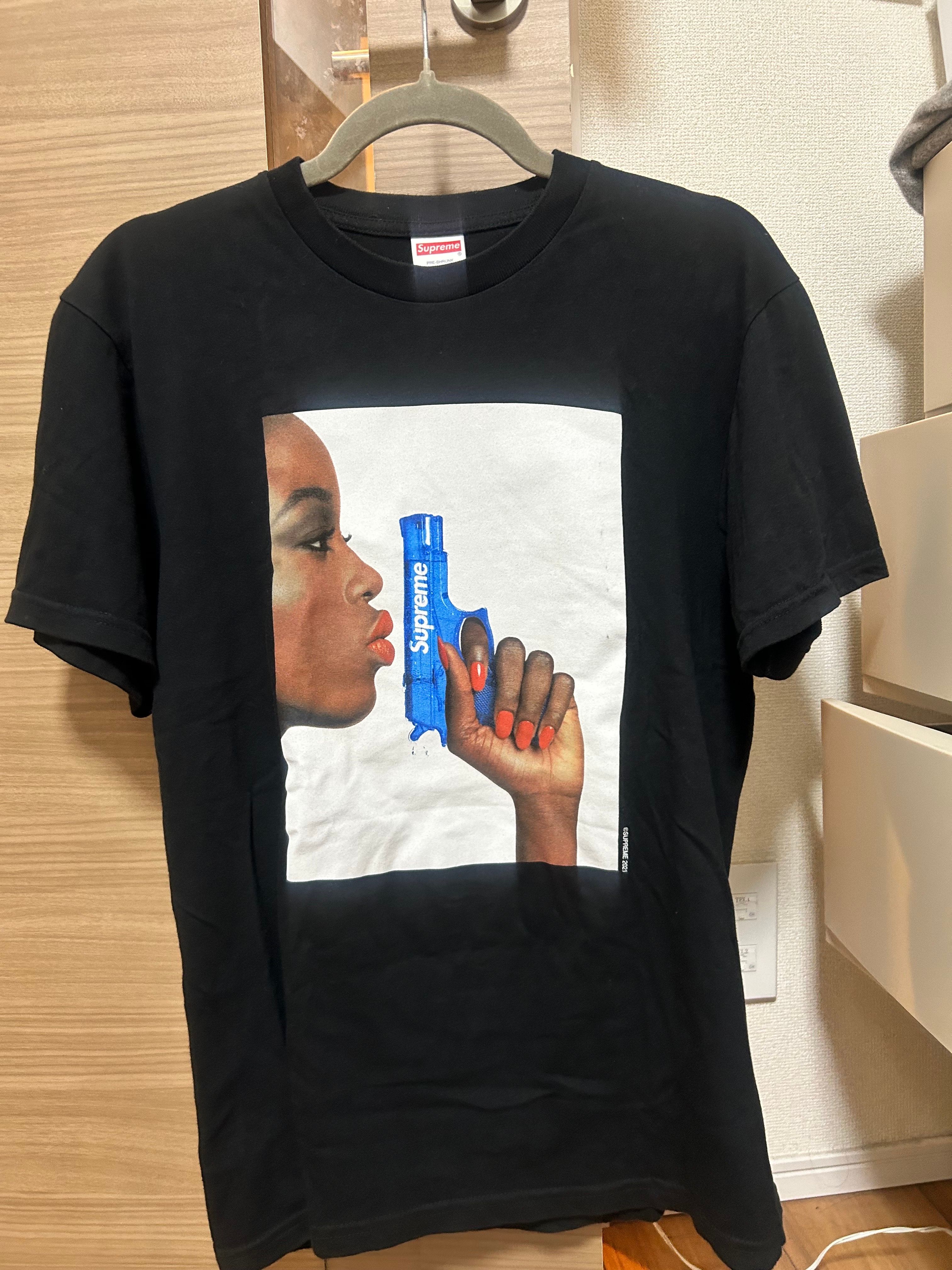 Supreme Water Pistol Tee "Black"