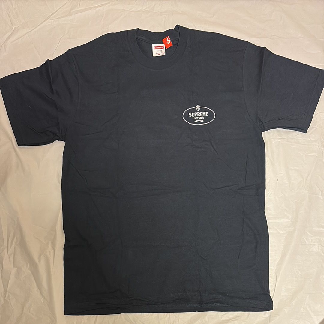 Supreme Crest Tee 