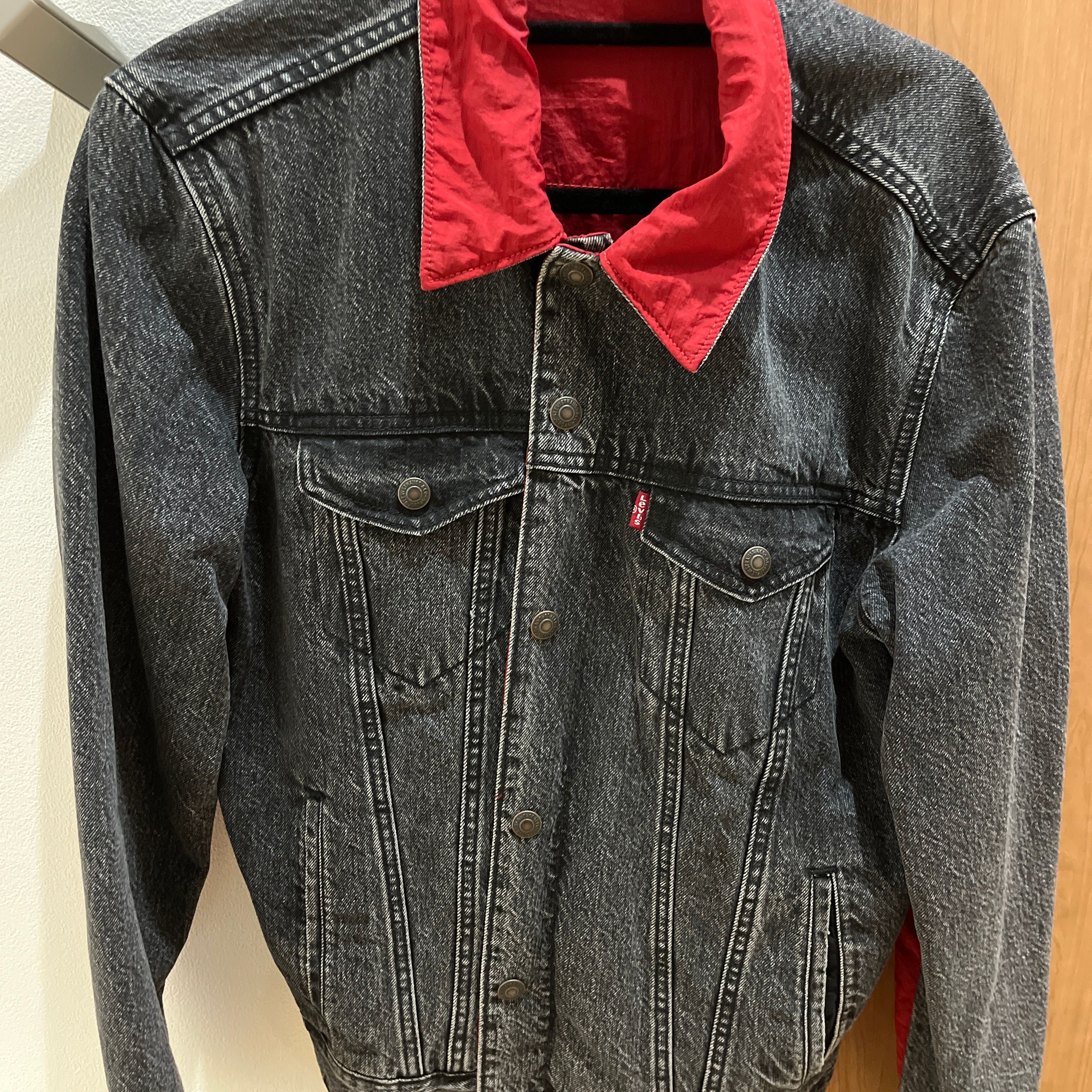 Air Jordan x LEVI'S Reversible Trucker Jacket "Black"