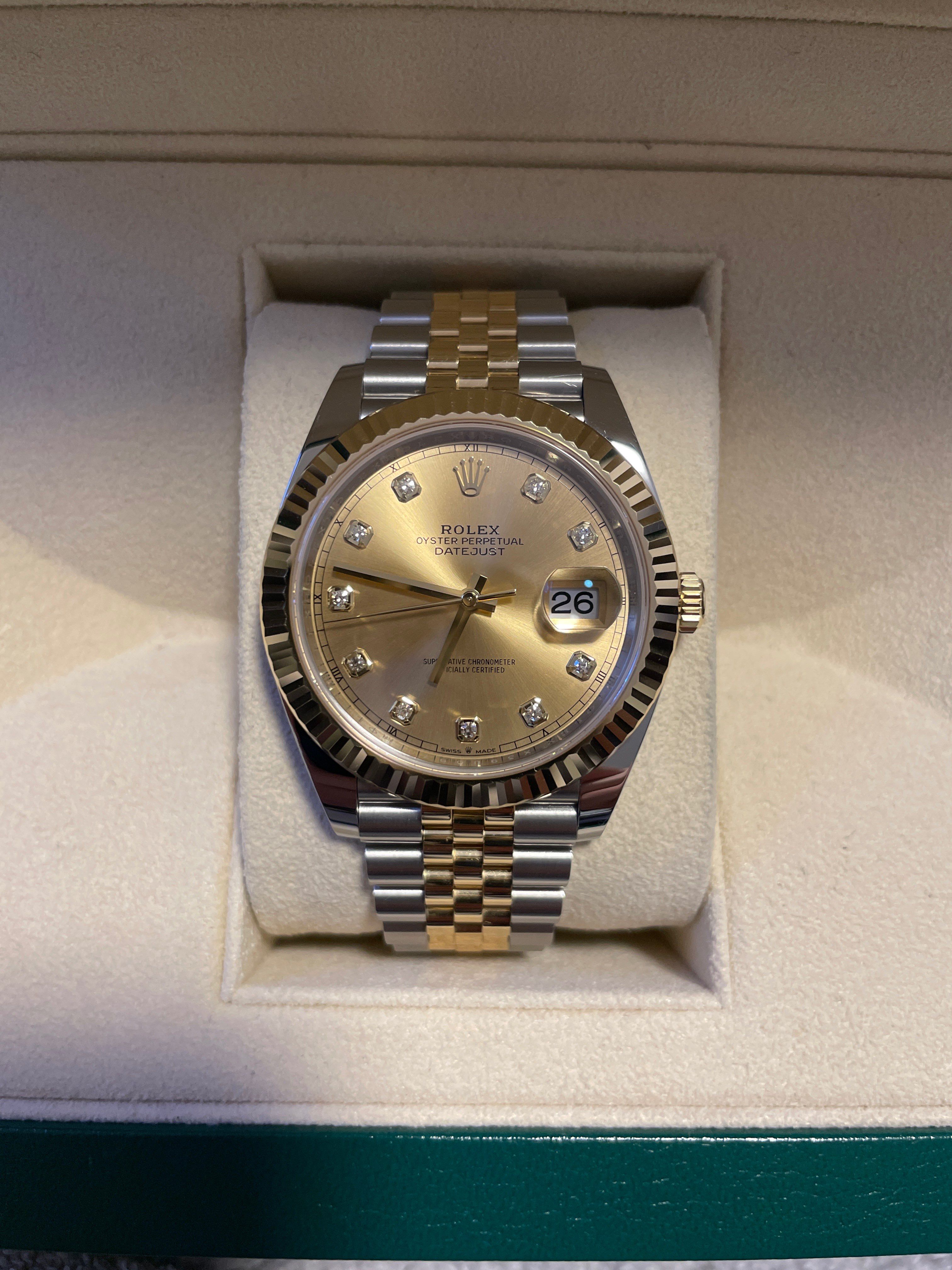 ROLEX Date-Just 41 Champagne Gold Dial 10P Diamonds 126333G