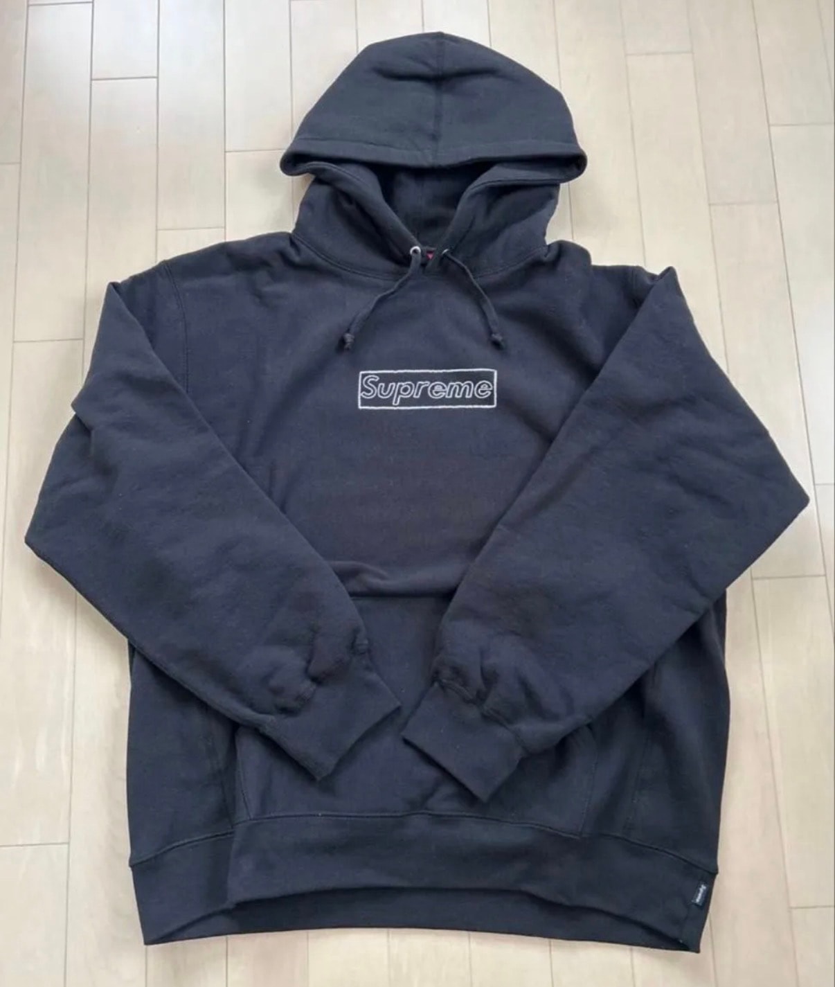 Supreme x KAWS Chalk Logo Hooded Sweatshirt "Black"(2021)