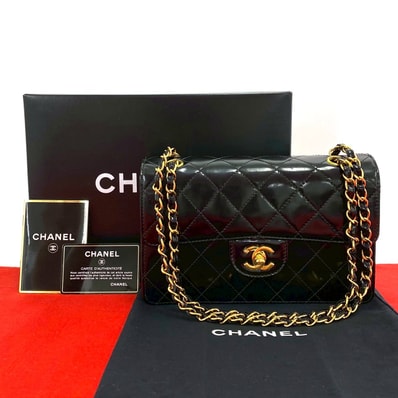 CHANEL シャネル マトラッセ ココマーク パテントレザー ショルダーバッグ ブラック
709-1