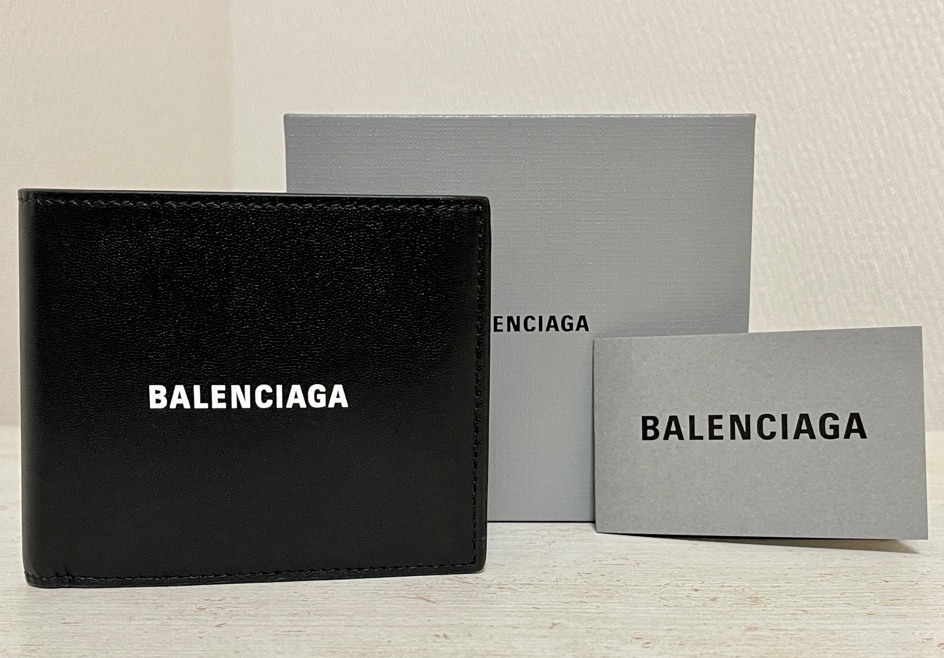 新品未使用 BALENCIAGA キャッシュ スクエア 2つ折り財布