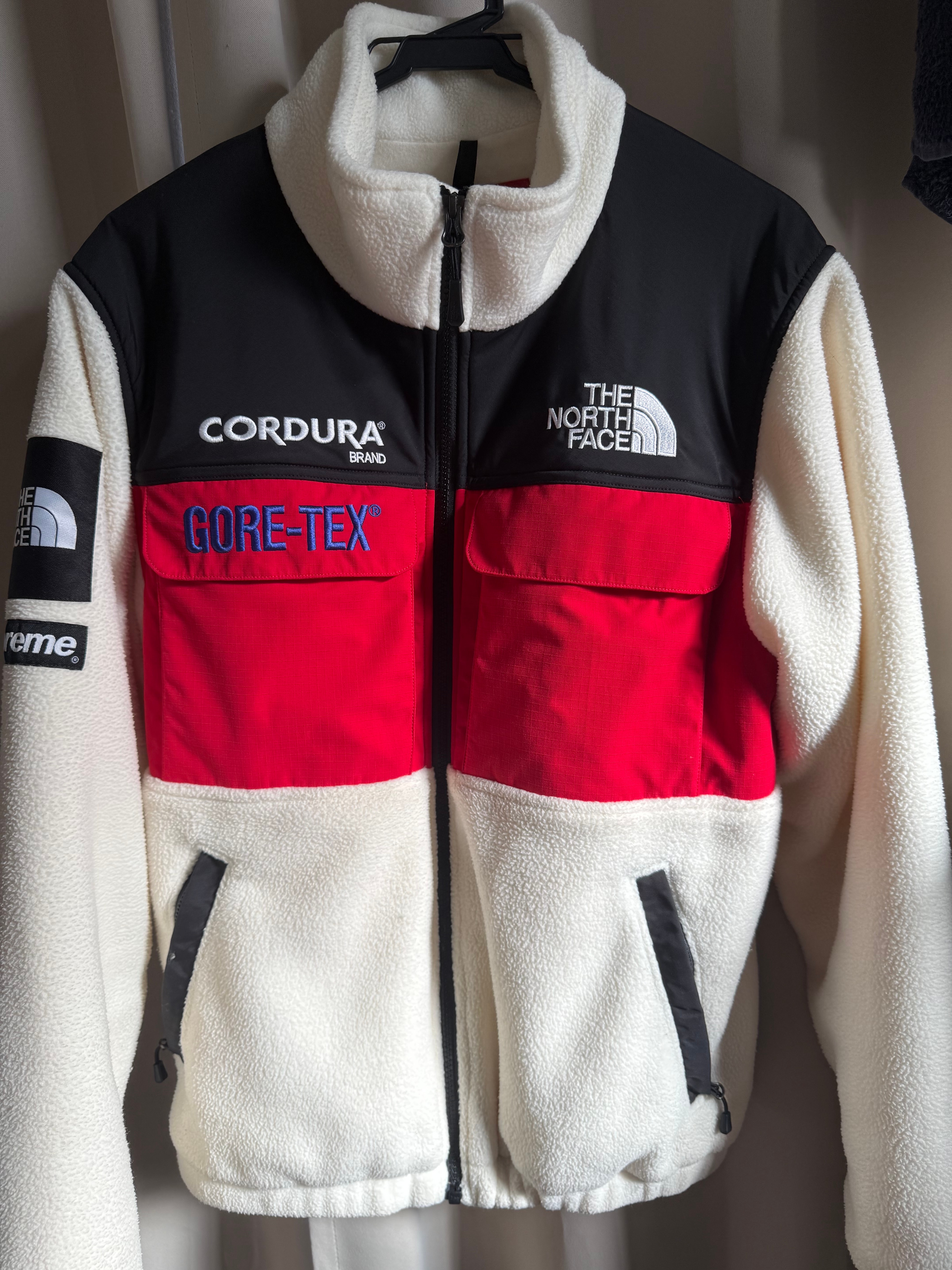 Supreme x The North Face Expedition Fleece Jacket "White"