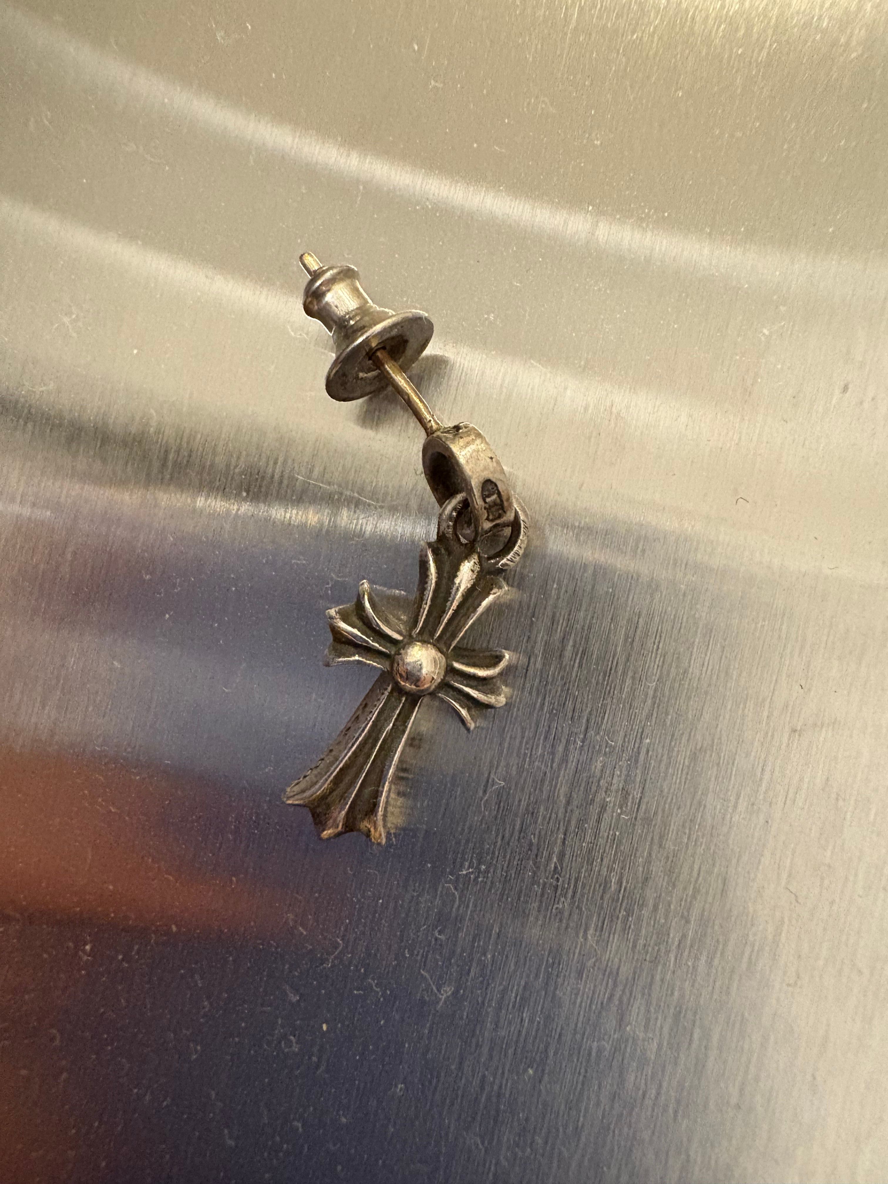 Chrome Hearts CH Cross Baby Fat Earrings "Silver"