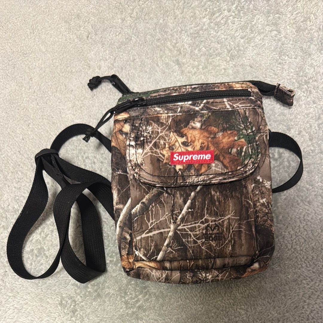 Supreme 19FWリアルツリーカモ ボディバッグ ショルダーバッグ Supreme（シュプリーム） 19AW Supreme Waist Bag Real Tree Camo